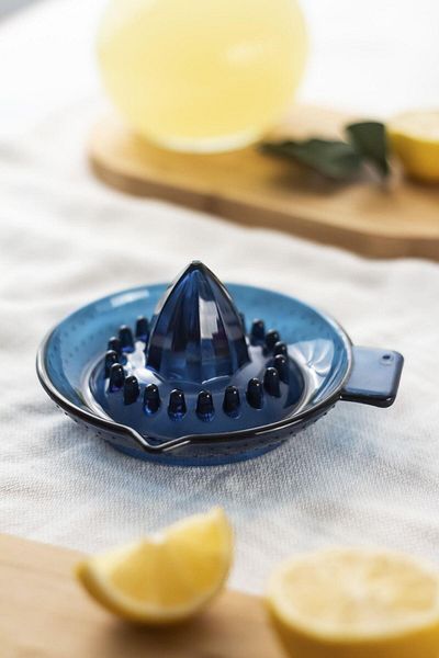 Hangora Acrylic Navy Blue Lemon Squeezer Practical Lemon Squeezer