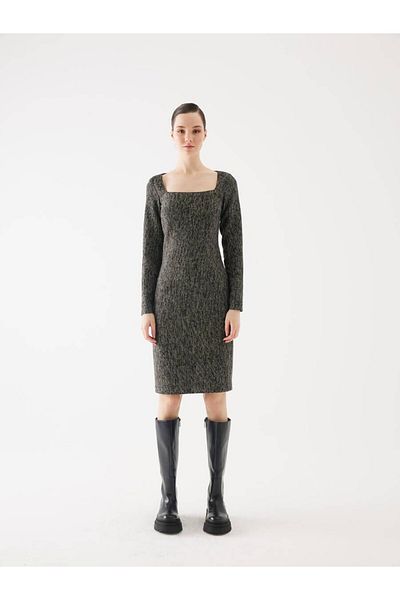 MARKAPIA WOMAN Πλεκτό Μαύρο Φόρεμα με τετράγωνο γιακά