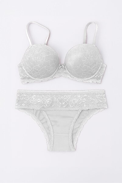 Pierre Cardin Women's Lyon Lace Push-Up Bra Set