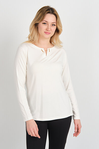 Sistas Women's Long Sleeve Blouse with Chain Buckle on the Collar and Side Slits 24014 Ecru