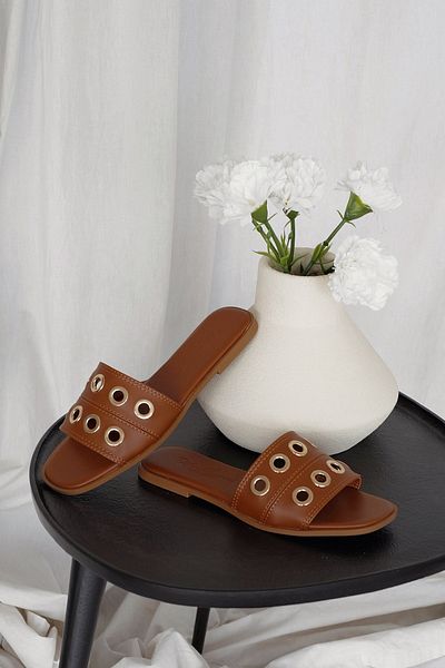Meral Özgenç Flat Slippers with Ring Band