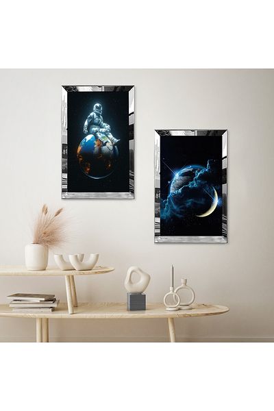 Zevahir Mobilya Dekorasyon SET DE MASA DECORATIVA ASTRONAUTA MDF DUBLA CU CADRU DE PLEXY CU OGLINDA ARGINTIE