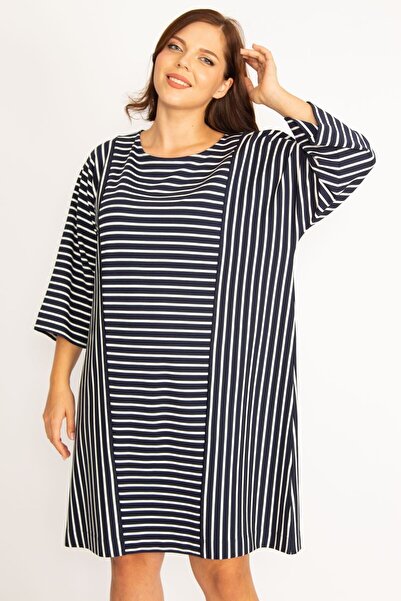 Şans Жіноче велике розмір темно-синє плаття з комбінованими лініями 65n34789