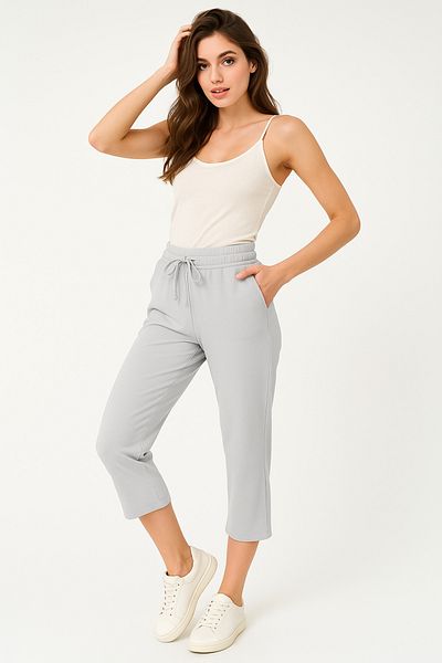 Rich Women's Capri Elastic Waist Relaxed Cut Casual Plain Gray Capri Pants
