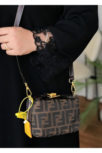 e-Fendi شنطة فندي كتف قماش
