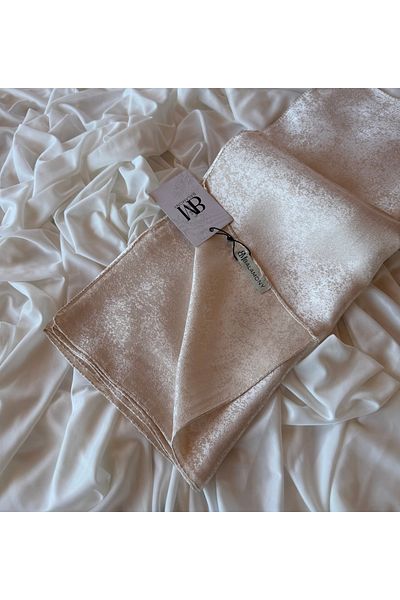 Balamony Cream Glitter Shawl