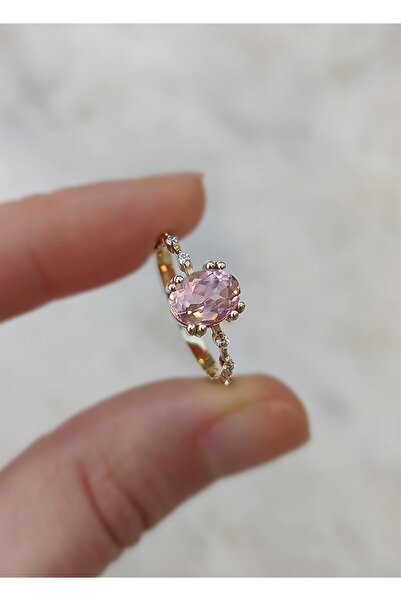 Cem Aykan Kuyumculuk Barcelona Morganite Pırlanta Taşlı Yüzük - AK1381