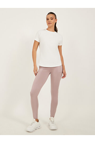 Styli بنطال ضيق بحزام خلفي متقاطع وتفاصيل حزام