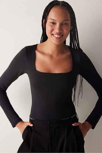 Penti Body slim cu mânecă lungă cu gât pătrat negru