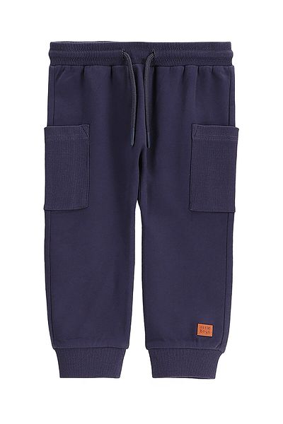 Coccodrillo Pantaloni de trening pentru băieți WC5120101SBN bleumarin