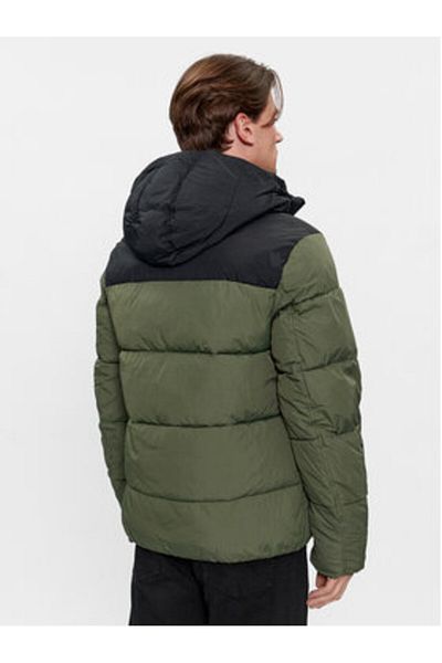 Calvin Klein Geacă de iarnă pentru bărbați Calvin Klein K10K112227 Verde