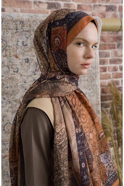 Fatma Atasoy Glorina Tile Ethnic Patterned Shawl