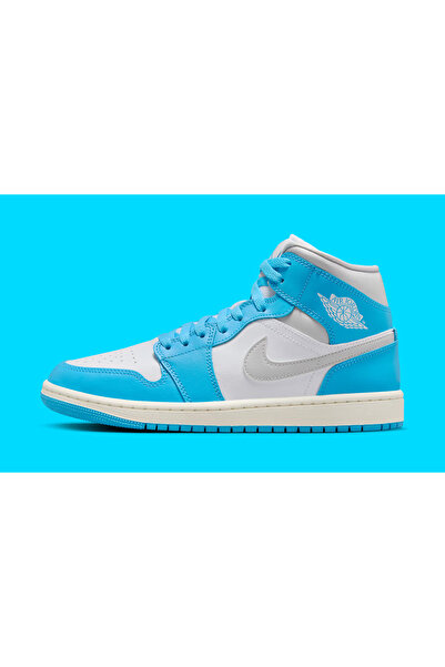 Nike Air Jordan 1 Mid Kadın Basketbol Ayakkabısı