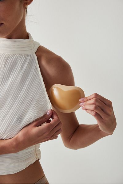 Penti Tief ausgeschnittener, Push-Up-gestützter Brustwarzenverberger