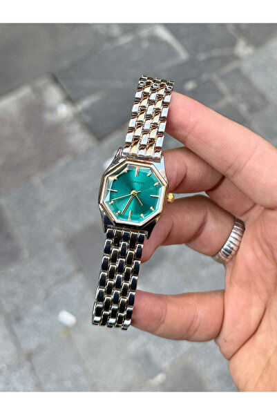 Choppers Gold Silver Color Stylish and Shiny Elegant Design Women's Wristwatch Perfect for Special Occasions