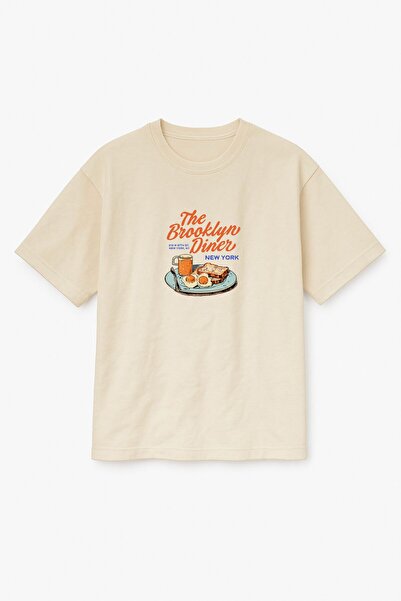 Altair Tr تي شيرت مطبوع عليه طبق إفطار بروكلين كبير الحجم باللون البيج للجنسين
