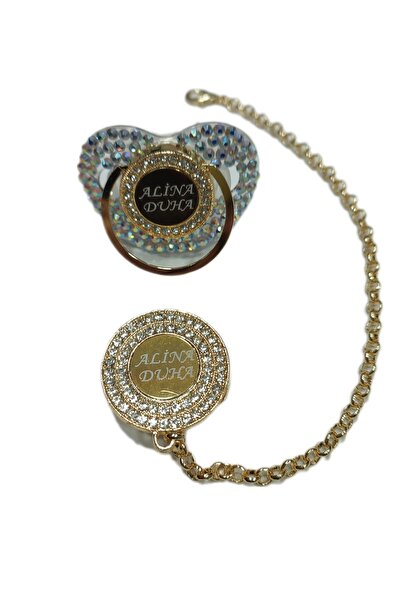 Serap Yılmaz Sahi Isimli Kristal Taşlı Beyaz Silikon Bebek Emzik ve Zincir Se...