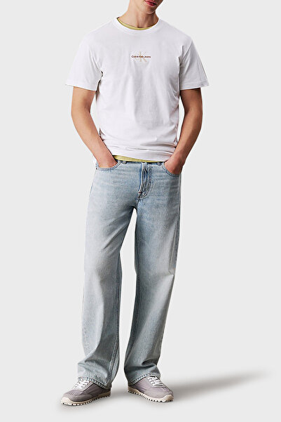 Calvin Klein Pamuklu Regular Fit Bisiklet Yaka Logolu T Shirt J30J325649YAF Erkek T SHİRT J30J325649