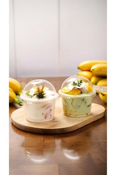 Generic Sweet seven 100-Pack Clear Dessert Cups with Dome Lids - Versatile Party Cups for Cold Drinks, Ice