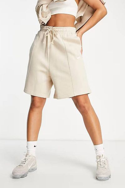 Nike Sportswear Essentials Collection Fleece High Rise Loose Fit Short Women's High Waist Loose Cut Pa