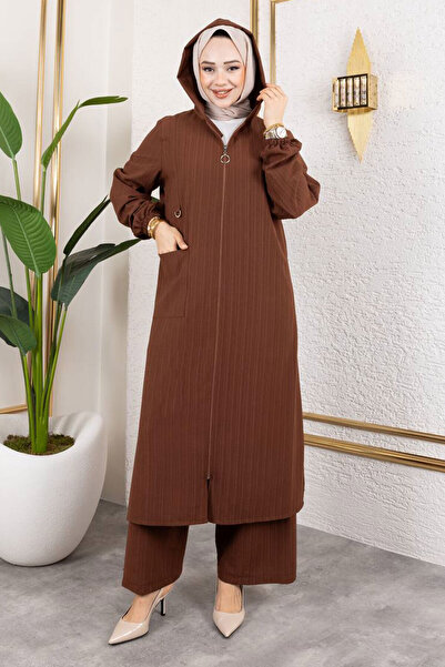 Tesettür Dünyası Σετ με κουκούλα και φερμουάρ TSD250167 Καφέ