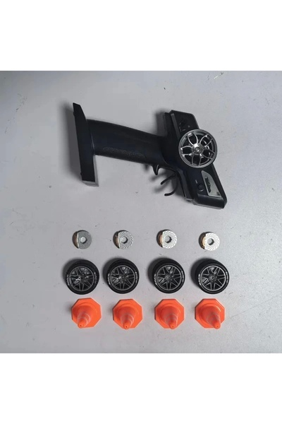 Generic 1:16 Hızlı Drift Şarjlı Siyah Spor Araba 4x4 RC Uzaktan kumandalı Yarış Aracı 40 Km/s Hızında Hediye