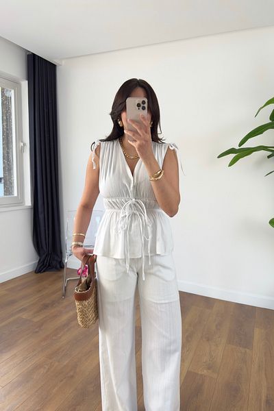 BİRCANÇİL Gisa White Rubber Detailed Blouse Lined Trousers Set