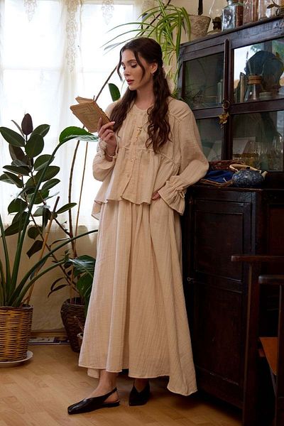 Ceylan Otantik Cream Muslin Blouse & Balloon Skirt Set