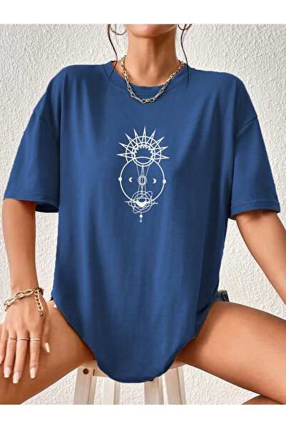 Doğannboss Унисекс тениска тип „гадже“ с принт Eclipse