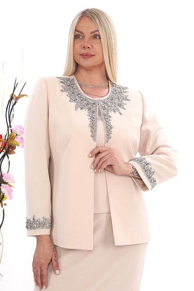 MİSS DİAMOND Elegant Cream Floor-Length Three-Piece Suit with Stone Embroidered Collar