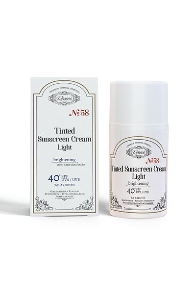 Rosece Tinted Sunscreen 40+Spf Light |   Arbutin |   Illuminator and Tone Equalizer