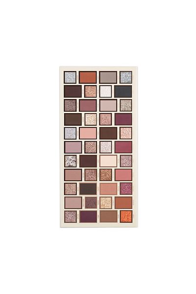 Character 44 Color Pro Creations Eyeshadow Palette