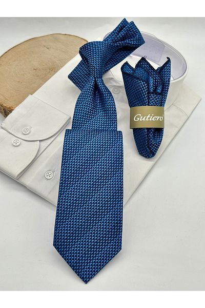 Gutiero Κλασική γραβάτα με μπλε σχέδιο με μαντήλι