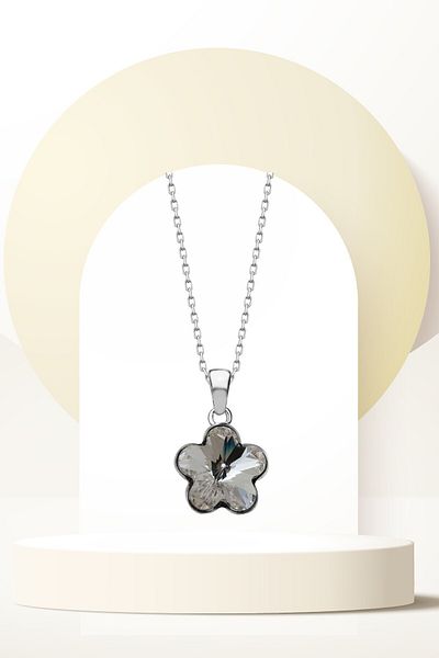 Swaroski White Daisy Necklace with Zirconia Crystal Stone Women's Elegant Flower