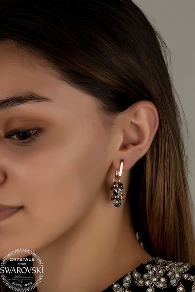 Swaroski Zirconia Crystal Stone Cluster Ros Earrings