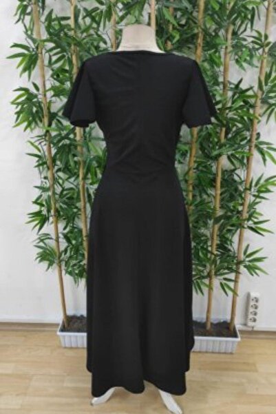 Mossta Φόρεμα κρεπ με λεπτομέρεια με διπλό λαιμόκοψη - Μαύρο