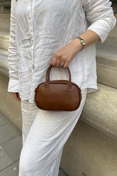 LEONAS Women's Shoulder Bag with Stitching Detail Canvas Strap Aden Tan