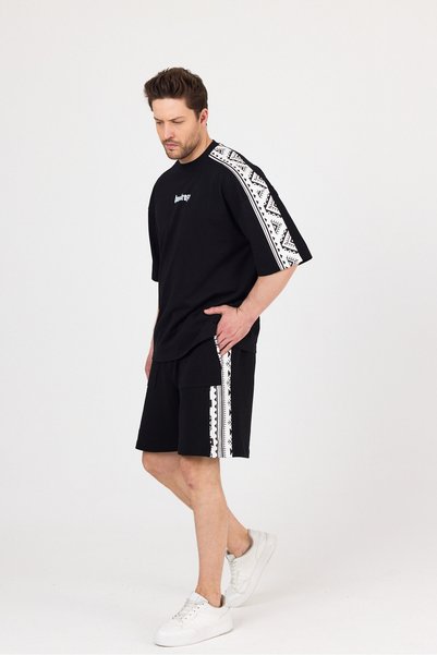 Hoodraze Men's Black White Shoulder Garnished T-Shirt Oversize