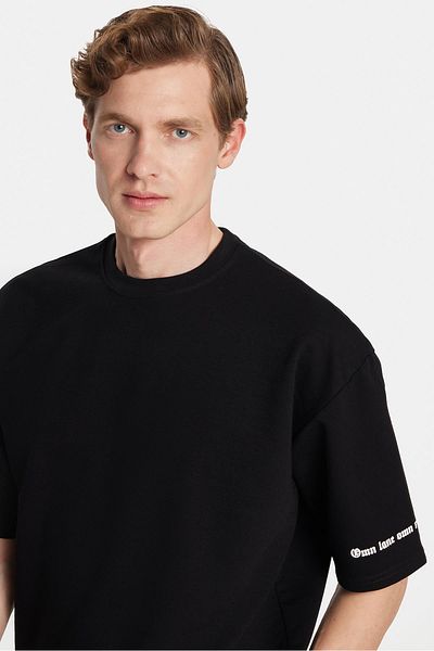 Tudors Ανδρικό μπλουζάκι Oversize Φαρδύ Βαμβακερό εμπριμέ με λαιμόκοψη μαύρο