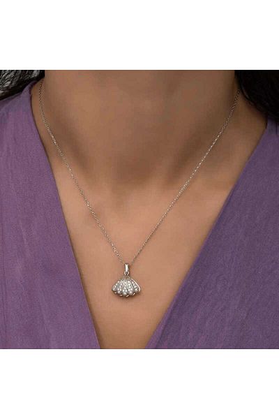 Emperium Oyster Necklace with Silver Pearls