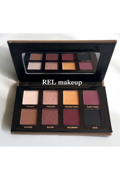 MAYDREAM Mini Eyeshadow Palette - 8 Practical Colors in a Perfect Size