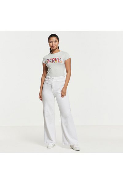 SP Characters Typographic Print T-shirt with Crew Neck and Cap Sleeves