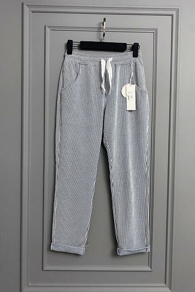 Bİ.GİYSEN Women's Navy Blue Striped High Waist Full Lycra Trousers