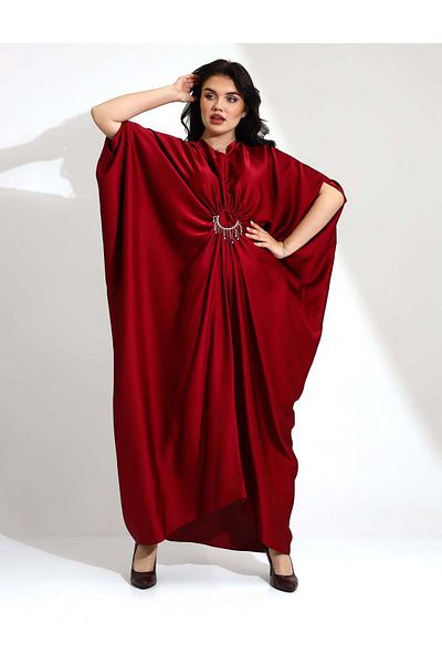 Stayele Elegant Burgundy Kaftan Dress with Embellished Detail