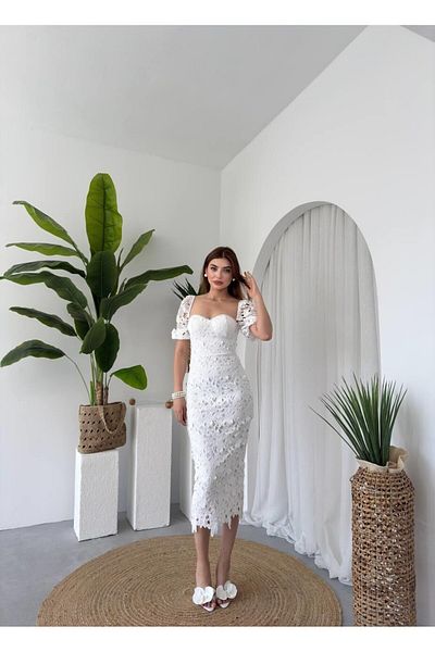 Julidress Λευκό φόρεμα με δαντέλα με μπαλόνι μανίκι καρδιά γιακά Midi μήκους Premium