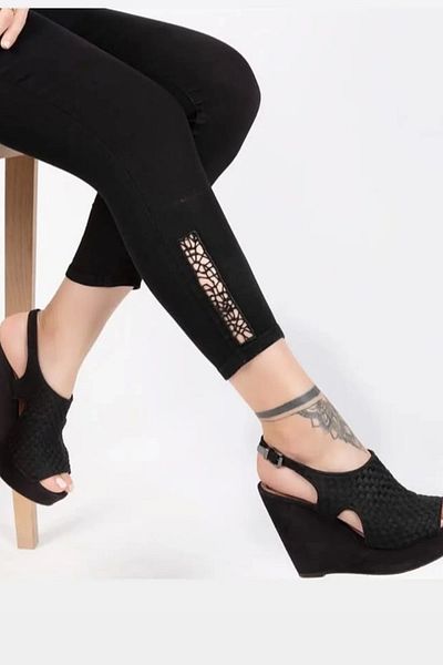 Bİ.GİYSEN Women's Black Leg Lace Detailed Full Lycra High Waist Ankle Length Pants