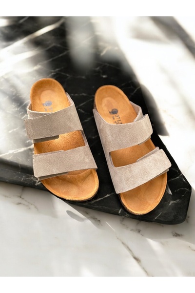 Land of Cork Unisex Hakiki Süet Deri, Doğal Mantar Taban, Ark Destekli, Cırtlı Ayarlanabilir Terlik