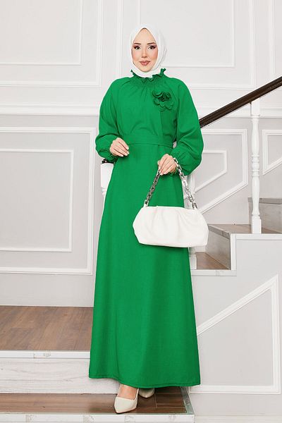 EBRUTESETTÜR Hijab Dress with Rose Brooch on Sleeves
