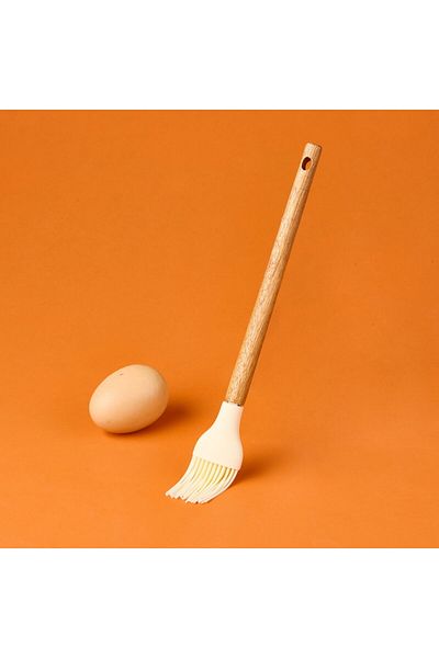 MATMEL Wooden Handle Silicone Brush - Cream / Brown