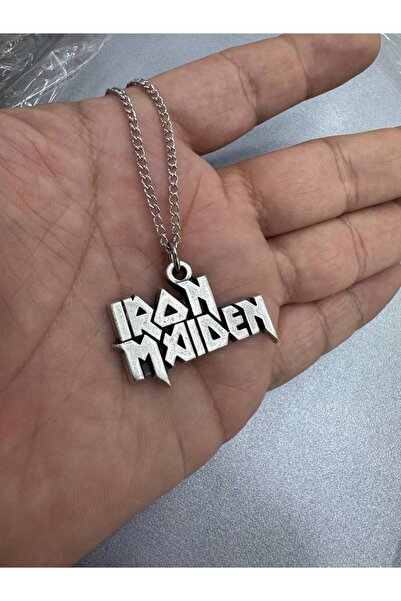 Yuchicly قلادة معدنية بشعار Iron Maiden – للنساء والرجال روك